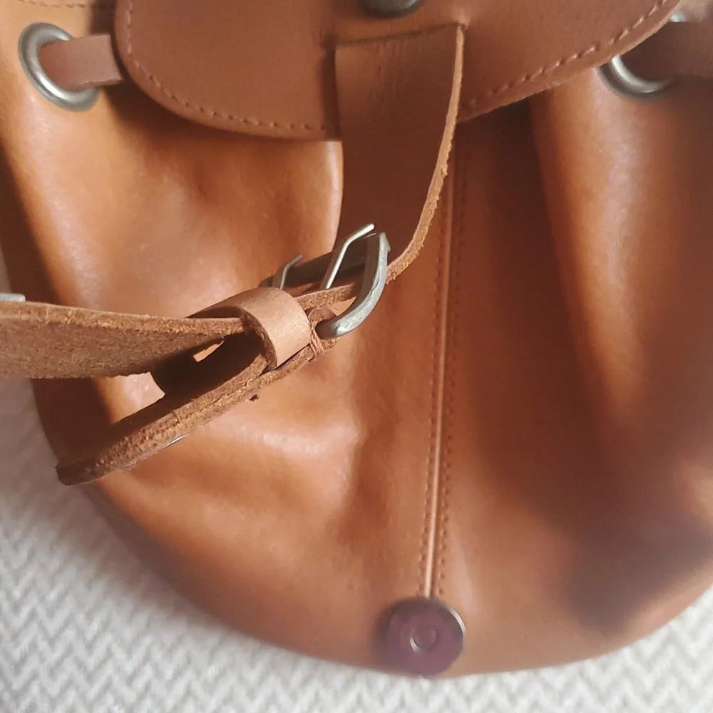 Free People We The Free Comeback Crossbody/Sap - Picture 11 of 16